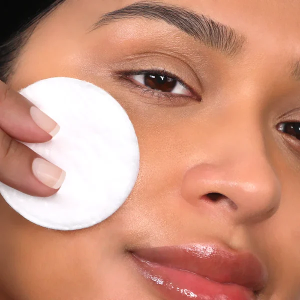 5.7% AHA GENTLE EXFOLIANT - Image 2