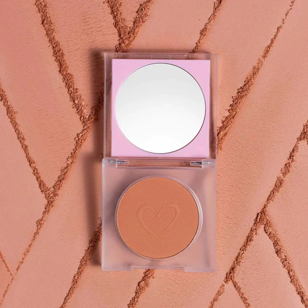 BLUSH HUSH DISCREET