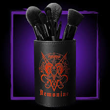 KIT DE BROCHAS DEMONIAC